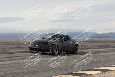 media/Jan-03-2026-SCCA SD (Sat) [[c9b9d14034]]/4-Novice Group/Session 1 Bowl/